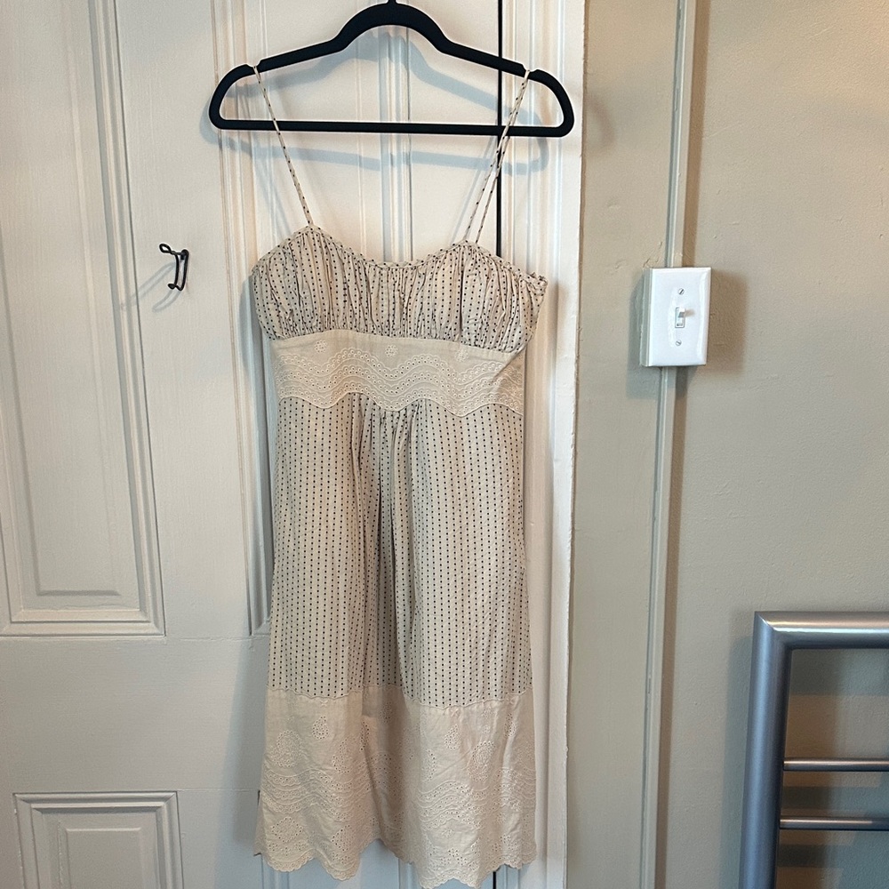 Jessica Howard Cream and Tan Mini Dress